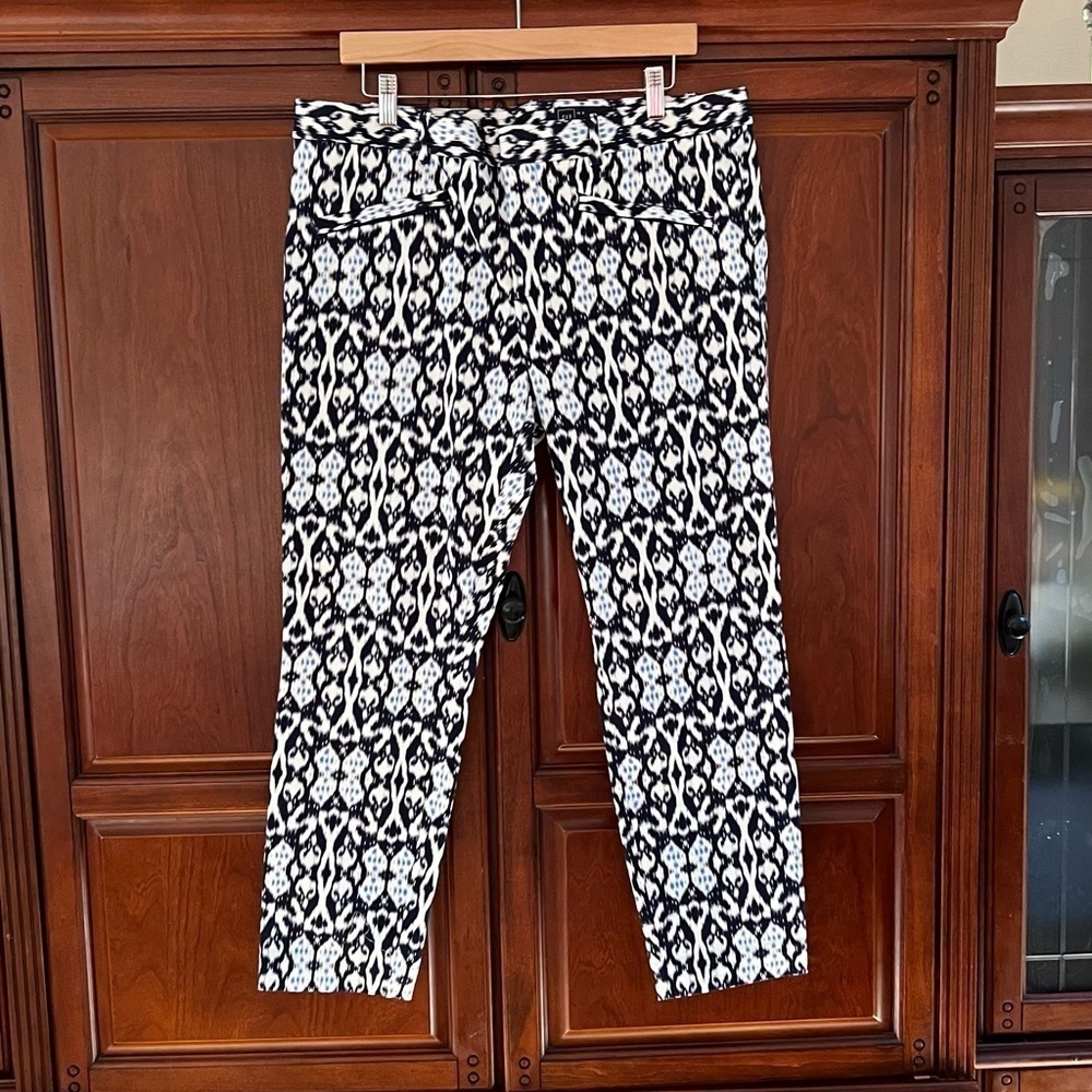 New Gap strait legs jeans